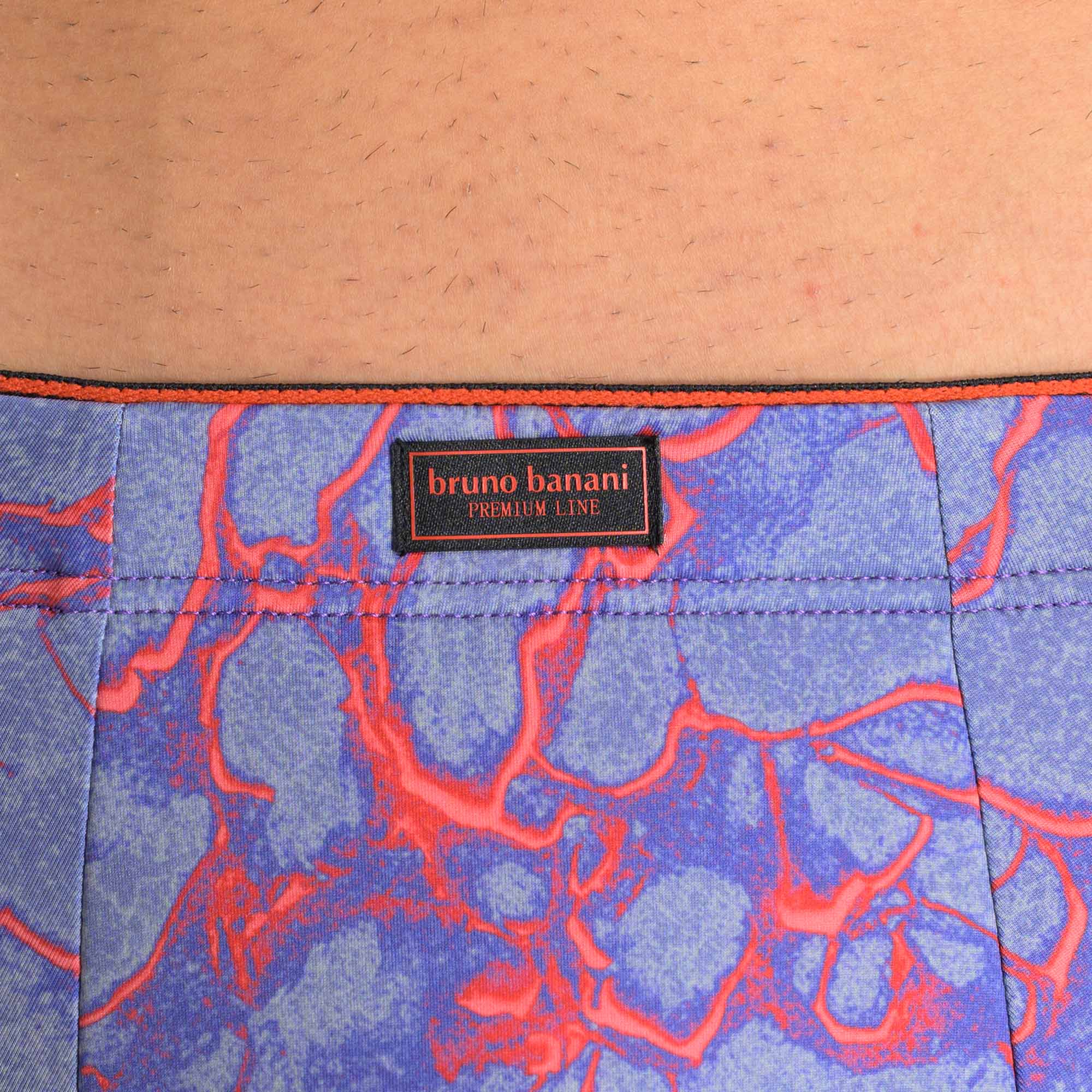 Person, Haut, Tätowierung, Zubehör, Violett