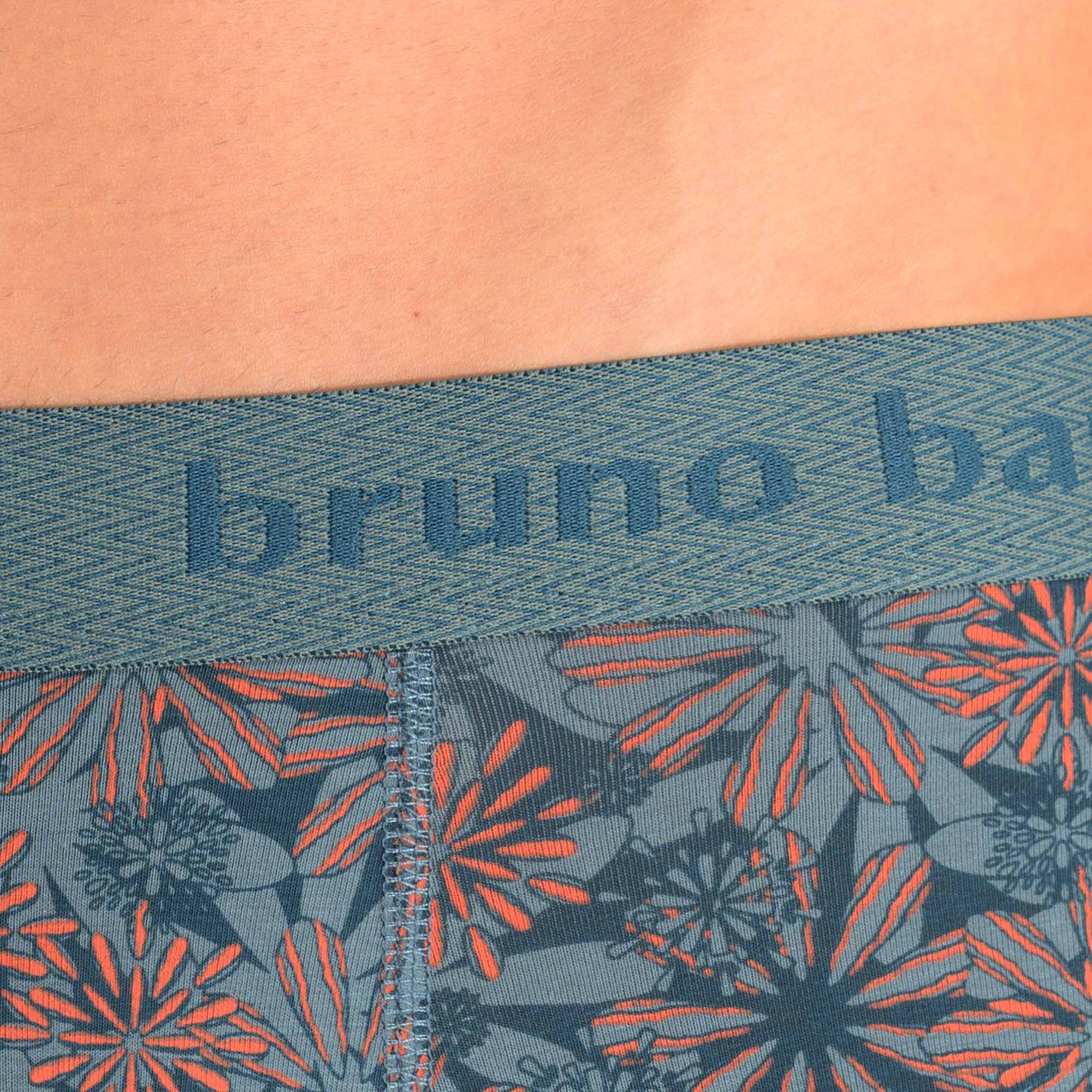 Person, Haut, Tätowierung