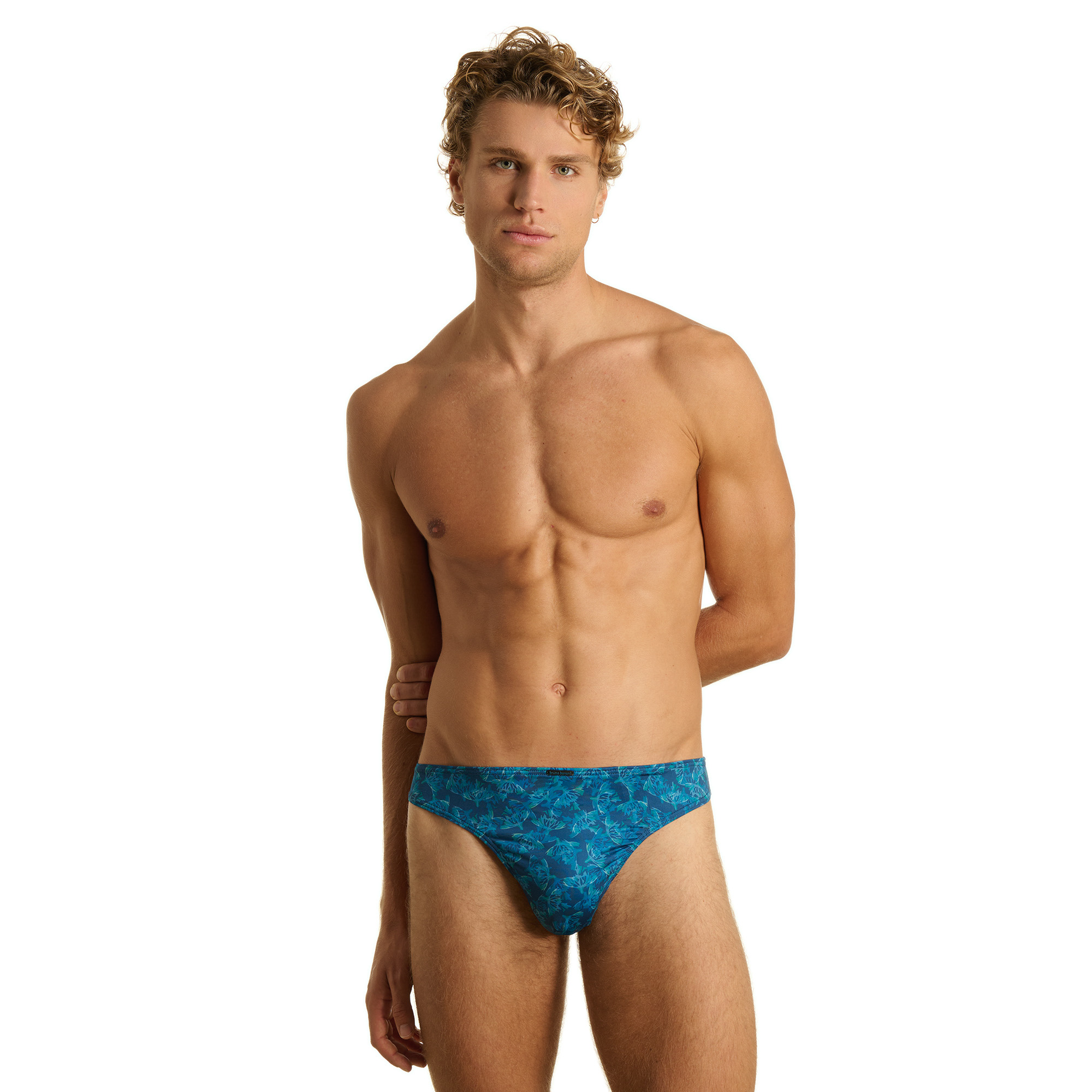 泳泳内裤, 男士泳装, 蓝色花纹, 中腰, 背景去除不需要