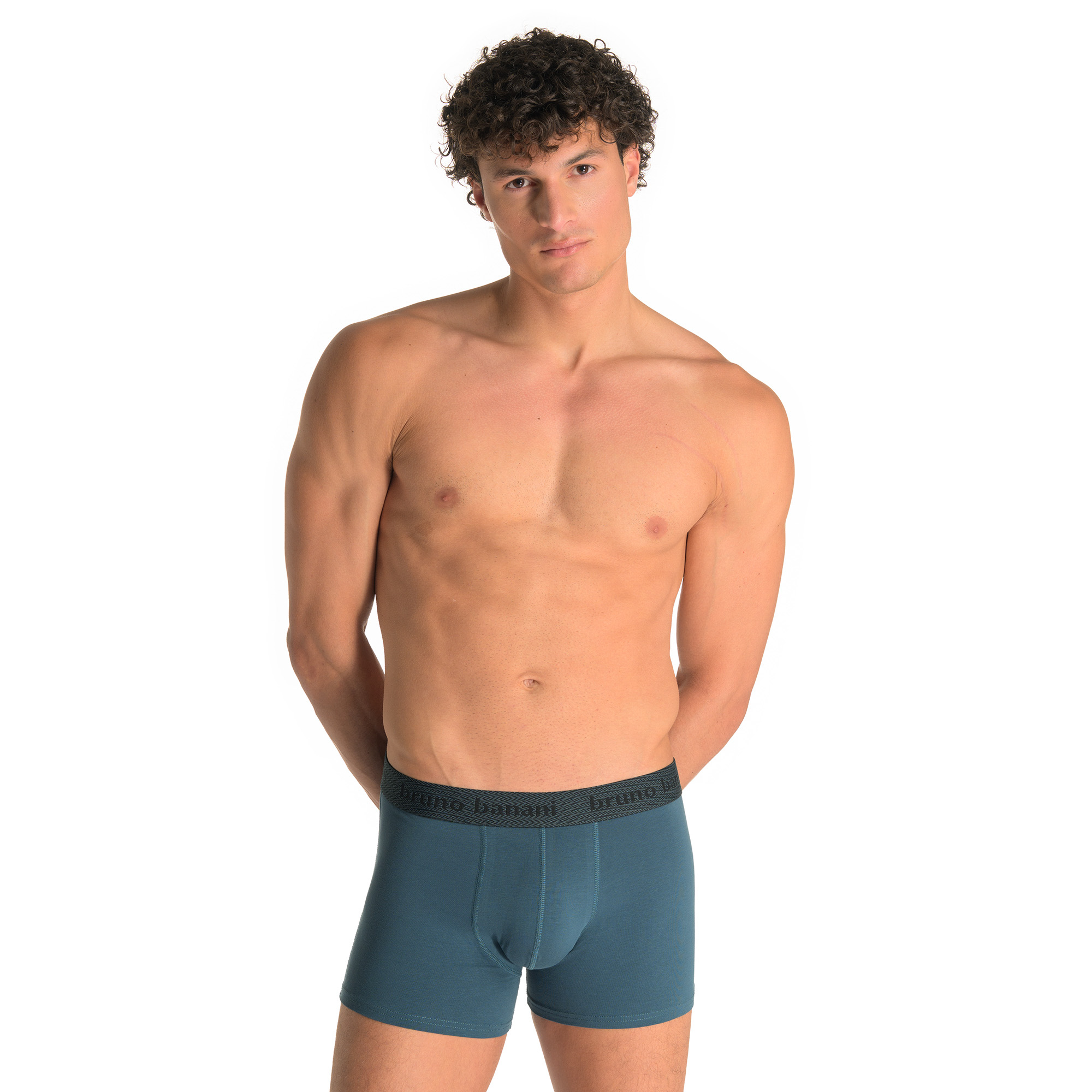 Bekleidung, Unterwäsche, Person, Kurze Hose, Badehose