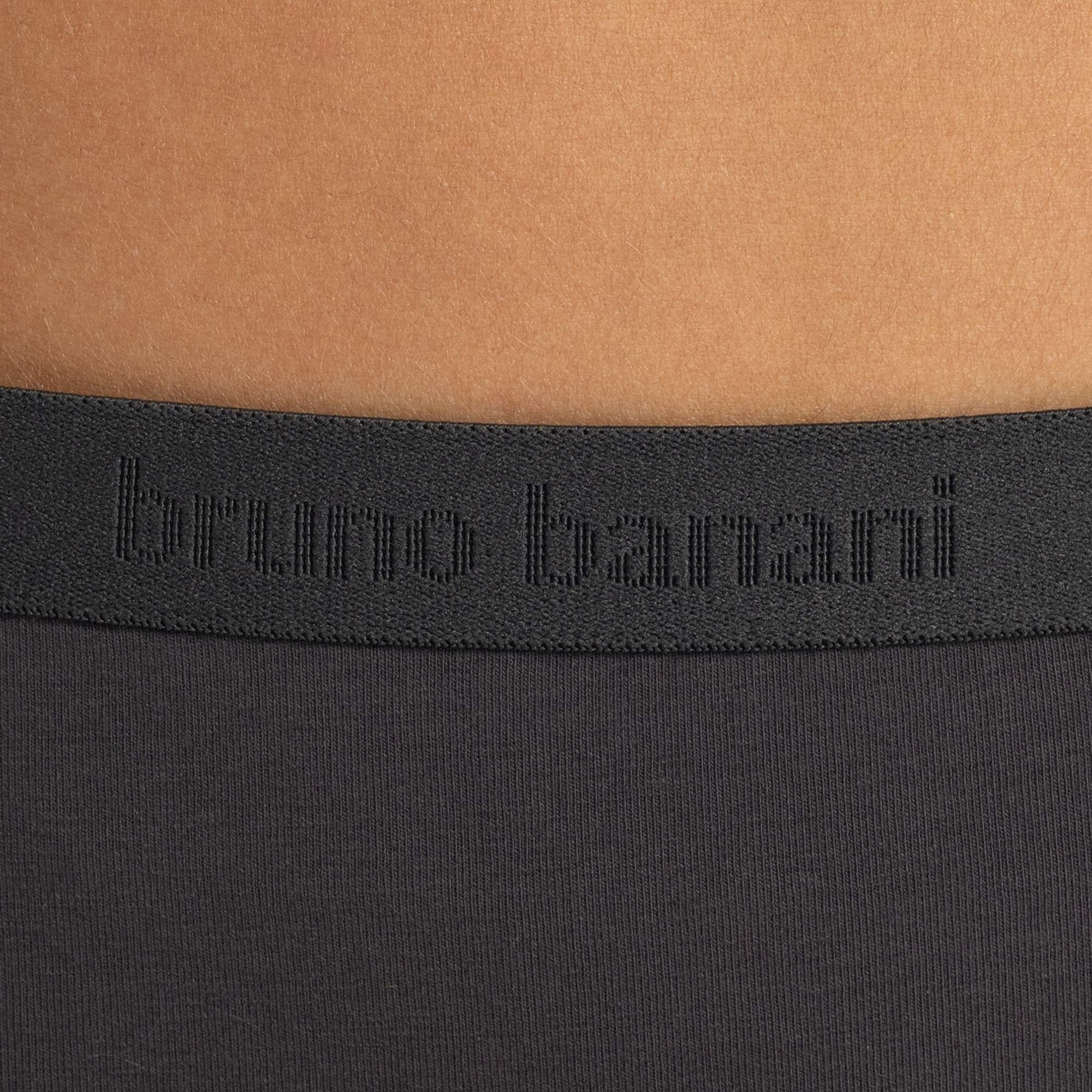 Thong Flooding Körperteil, Hüfte, Person