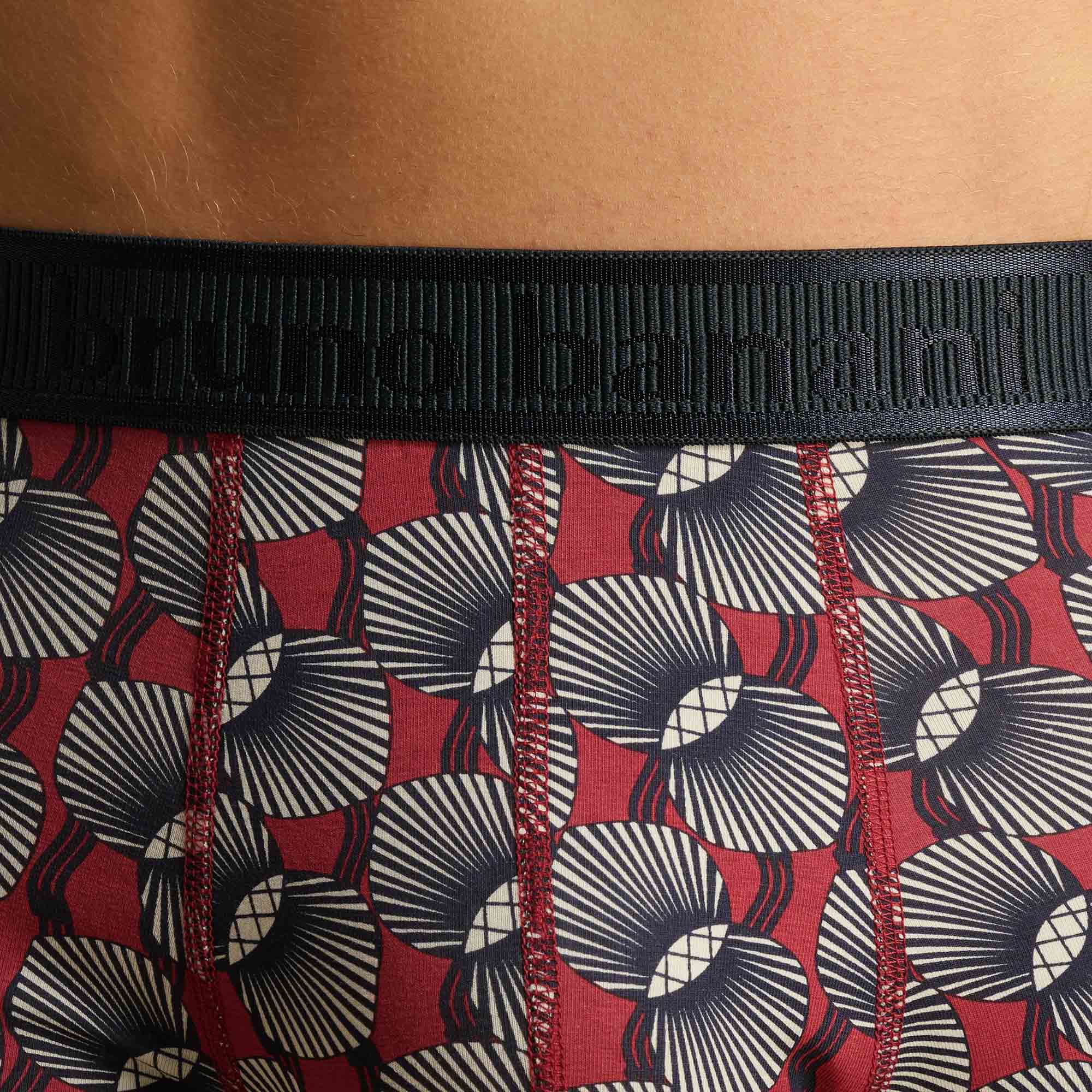 unterwäsche, bund, musterstoff, rot, schwarz-weiß geometrisch