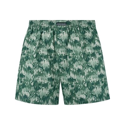 Grün Bekleidung, Kurze Hosen